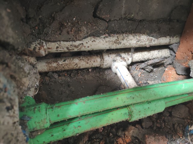 红安县消防水管漏水检测维修.客厅漏水检测维修